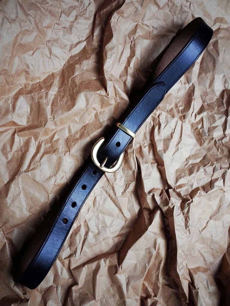 Old Selling Leather Vintage Style Brass Horseshoe Buckle Leather Belt ACCESSORIES 11 Old Selling Leather Vintage Style Brass Horseshoe Buckle Leather Belt ACCESSORIES