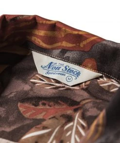 Non Stock MFG. CO. Tropical Plant & Flowers Pattern Aloha Shirt - Light Brown June 2022