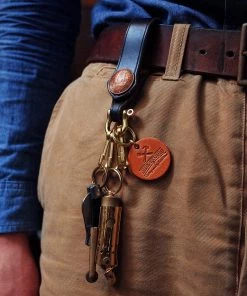 Old Selling Leather Brass Horseshoe Buckle Key Chain ACCESSORIES