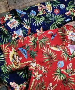 Annual Ring Santa Claus At Hawaiian Beach Print Aloha Shirt - Red TOPS