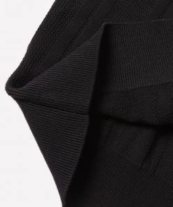 Annual Ring Retro Knitted Jacquard Polo Shirt - Black May 2022 26 Annual Ring Retro Knitted Jacquard Polo Shirt - Black May 2022